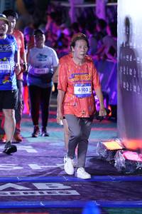 BIB: 425, 3992, 4103
                            <button type="button" onclick="openModal(26245268)" class="btn btn-primary btn-sm float-right btn-popup" data-toggle="modal" data-target=".modal-high-quality">
                        <i class="fas fa-shopping-cart"></i> Add to Cart
                    </button>
                                            <button type="button" onclick="isThisMe(26245268, true)" class="btn btn-success btn-sm float-right btn-popup btn-isme hidden" data-toggle="tooltip" data-placement="bottom" title="นี่คือรูปของคุณใช่ไหม คลิกที่นี่เพื่อเอาเข้าอัลบั้ม">
                        <i class="fas fa-plus"></i> Add to album
                    </button>
                    <button type="button" onclick="isThisMe(26245268, false)" class="btn btn-warning btn-sm float-right btn-popup btn-isnotme hidden">
                        <i class="fas fa-ban"></i> Remove from album
                    </button>